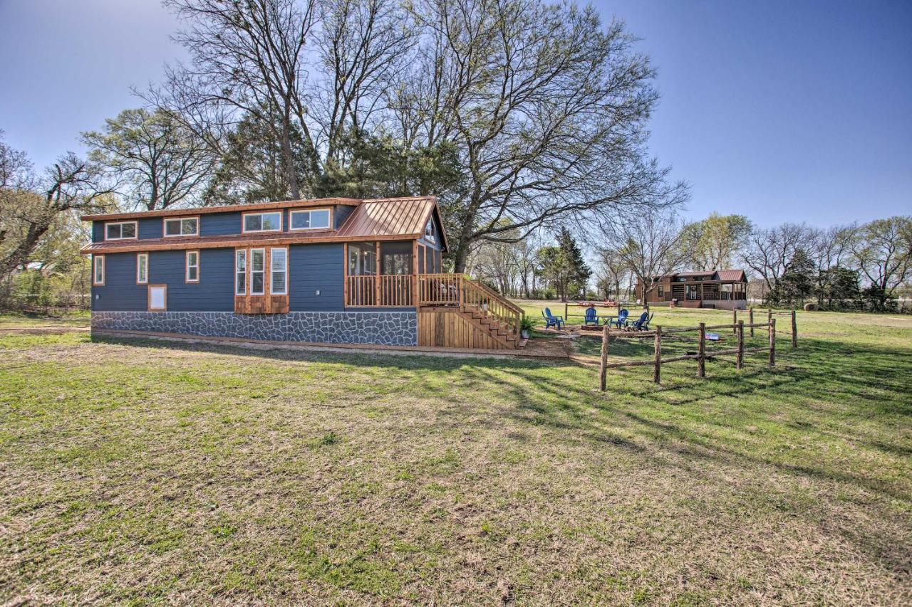 Cozy Mckinney Tiny Home With Porch And Fire Pit! المظهر الخارجي الصورة
