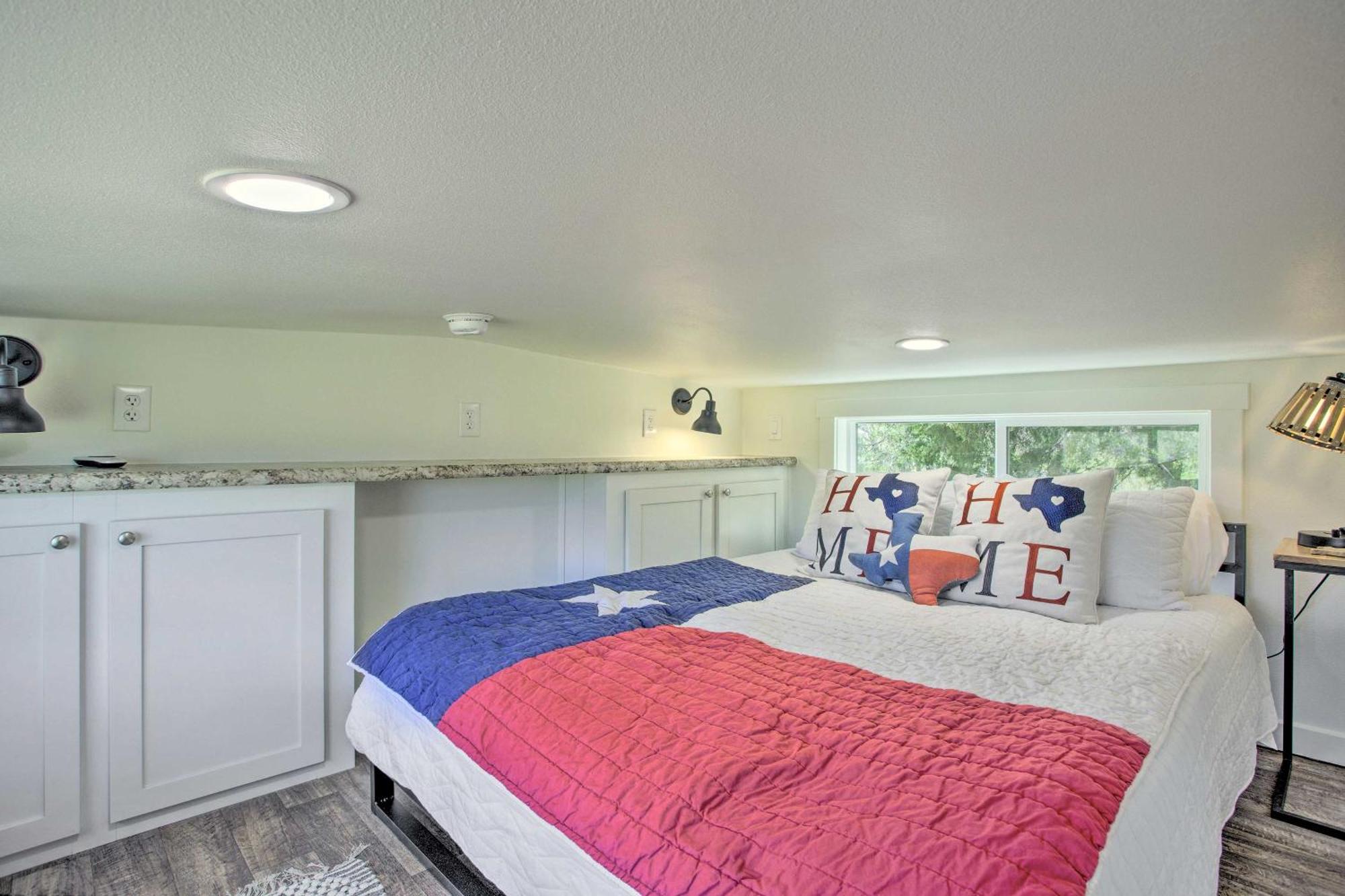 Cozy Mckinney Tiny Home With Porch And Fire Pit! المظهر الخارجي الصورة