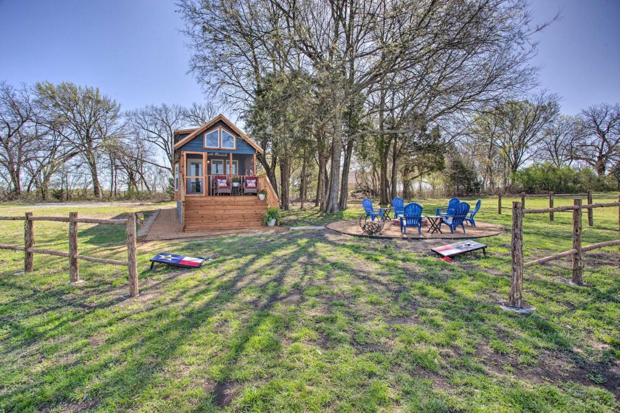 Cozy Mckinney Tiny Home With Porch And Fire Pit! المظهر الخارجي الصورة